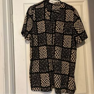 Christie & Jill Stylish Black and Tan women’s blouse ,